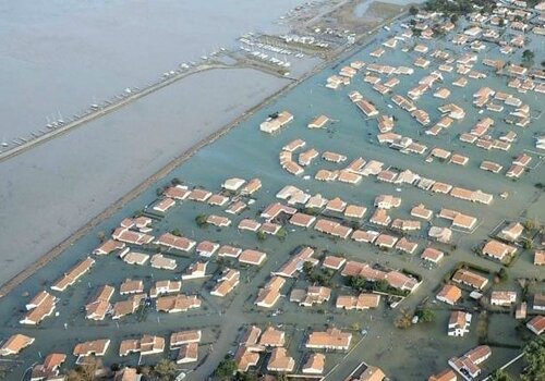 Maisons entourées d'eau suite au passage de la tempête Xynthia en 2010.