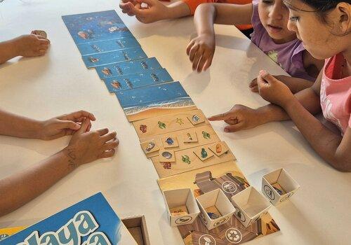 Jeux adaptés pour apprendre sur l'eau