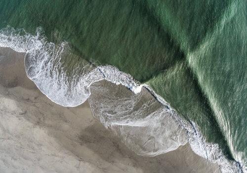 Houle croisée réalisée par drone sur la plage des Grands Sables à Groix