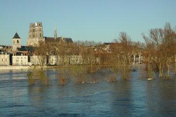 Crue de la Loire à Orléans le 7 décembre 2003