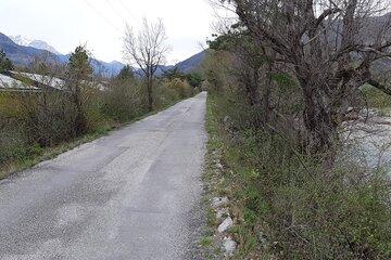 Digue rive droite du Petit-Buëch, au droit du camping de Veynes